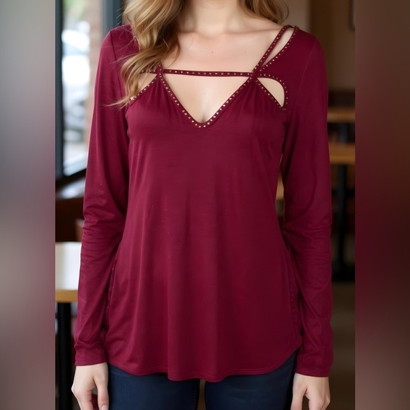 Tops - Cut Out Embellished Knit Top